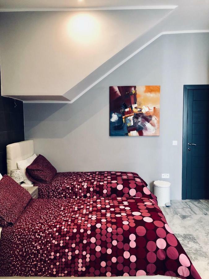 Holiday Townhouse In Sliema Centre Экстерьер фото